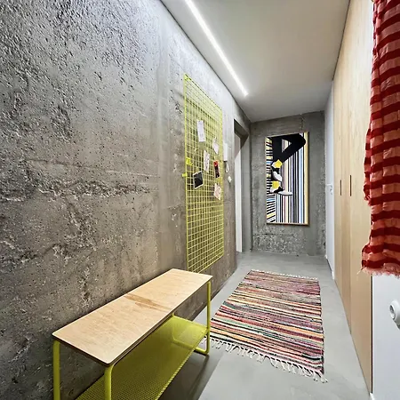 Funky Vibes - Wyszynskiego 55 - Self Check-in 24h - Free Parking Апартаменты *