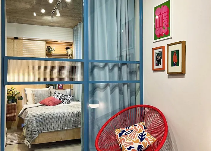 Funky Vibes - Wyszyńskiego 55 - Self Check-in 24h - Free Parking Apartament Wrocław