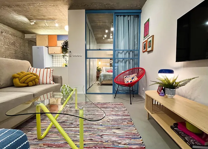 Funky Vibes - Wyszyńskiego 55 - Self Check-in 24h - Free Parking *